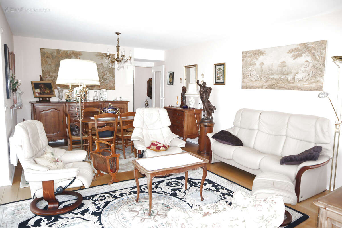 Appartement à LE HAILLAN