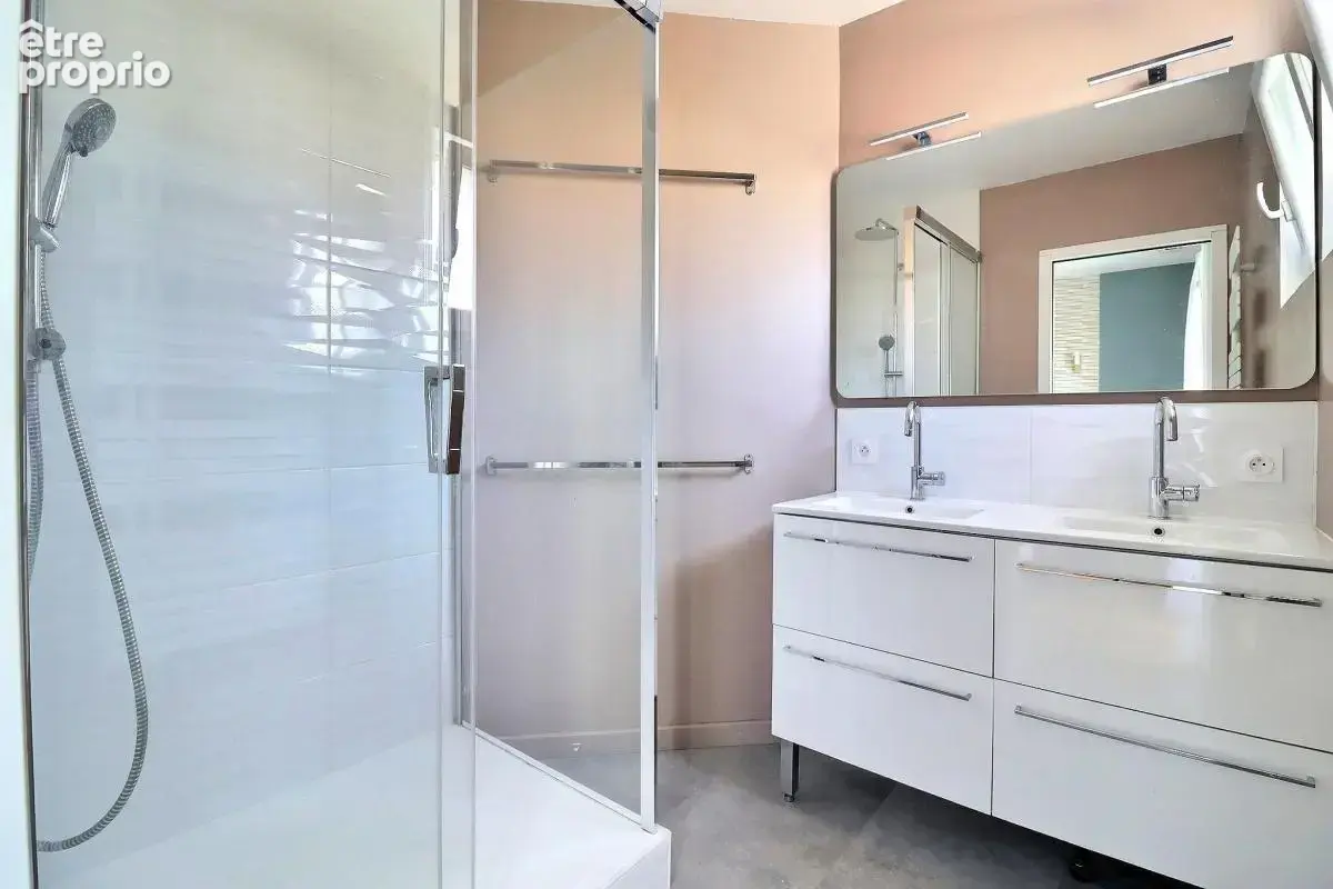 Maison individuelle rénovée au calme et proche toutes commodités - photo 11