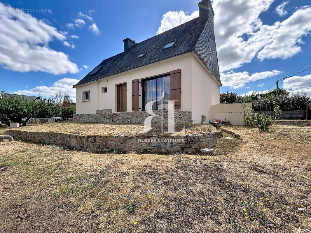 Maison à GUIDEL