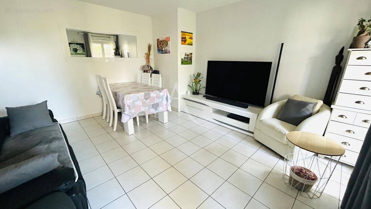 Appartement à SERRIS