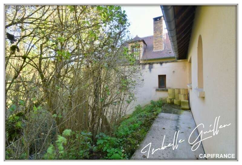 Maison à NERIS-LES-BAINS