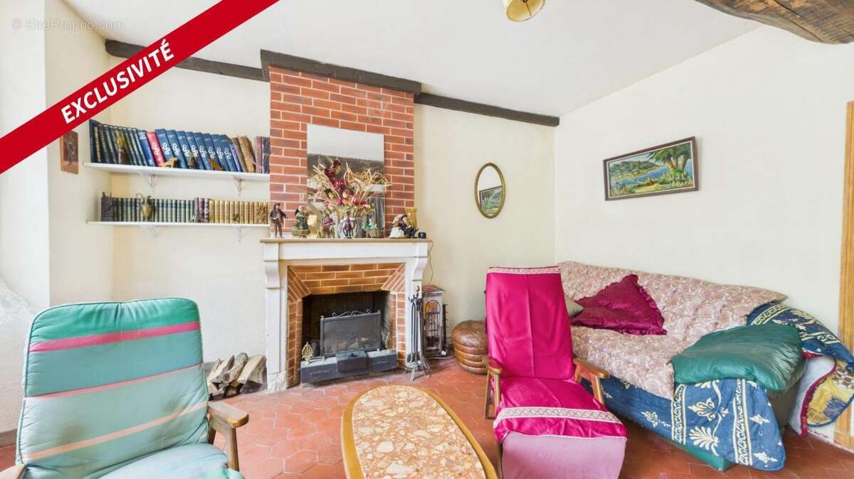 Maison à RIGNY-LE-FERRON