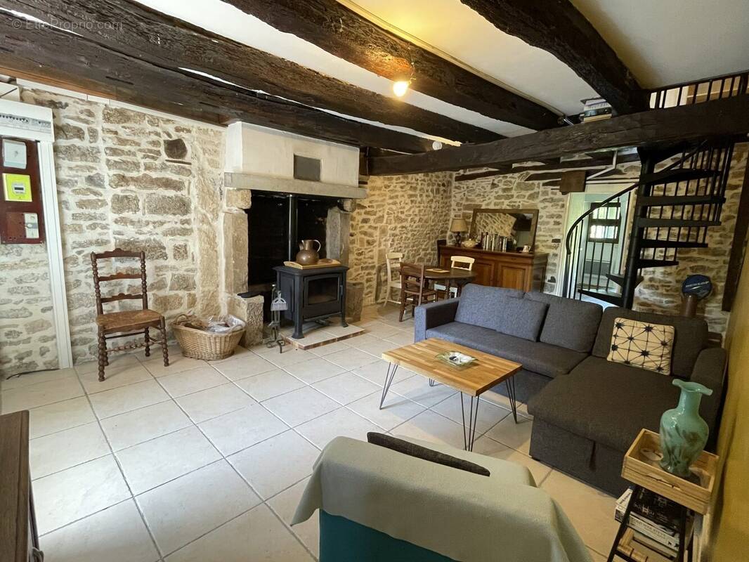 Maison à VITTEAUX