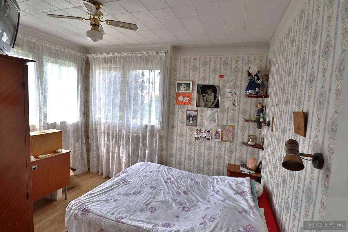 Maison à VERRIERES-LE-BUISSON