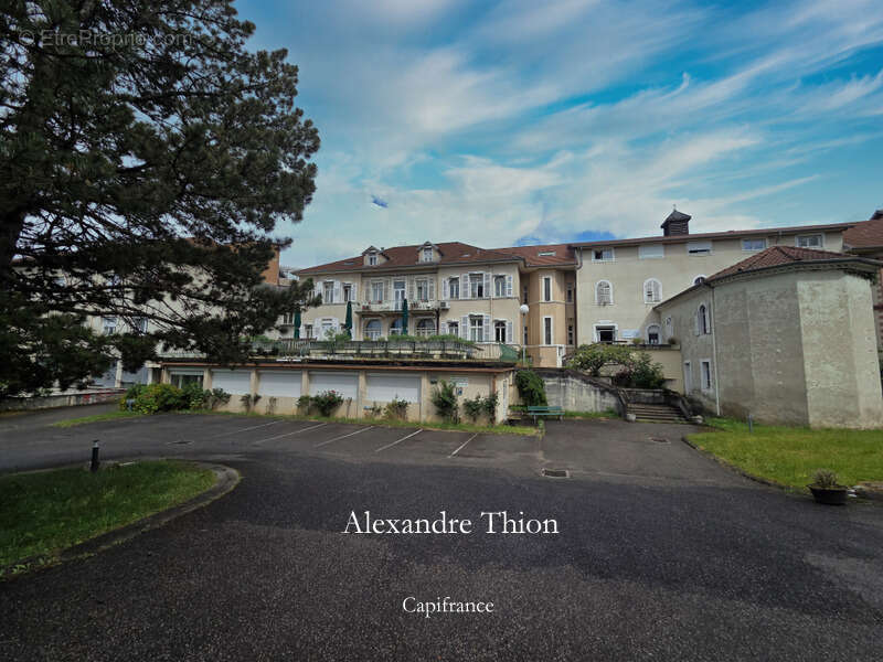 Maison à CONFORT