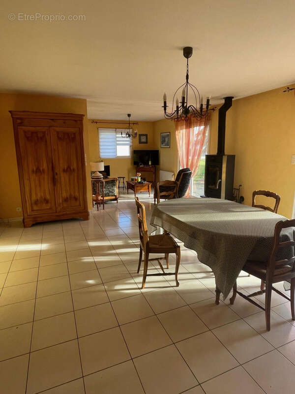 Maison plain-pied Sainte-Marie - photo 3