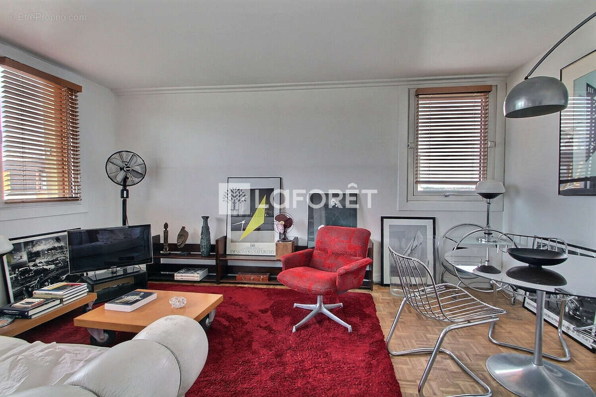 Appartement à NANTERRE
