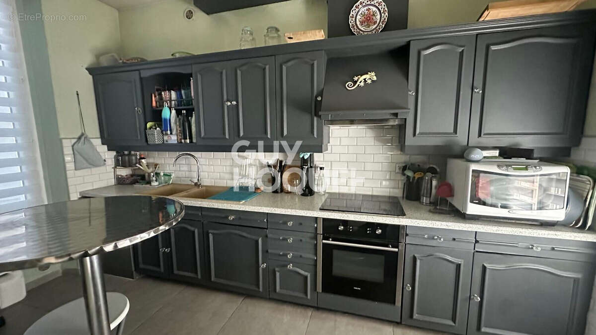 Maison à MANTES-LA-JOLIE