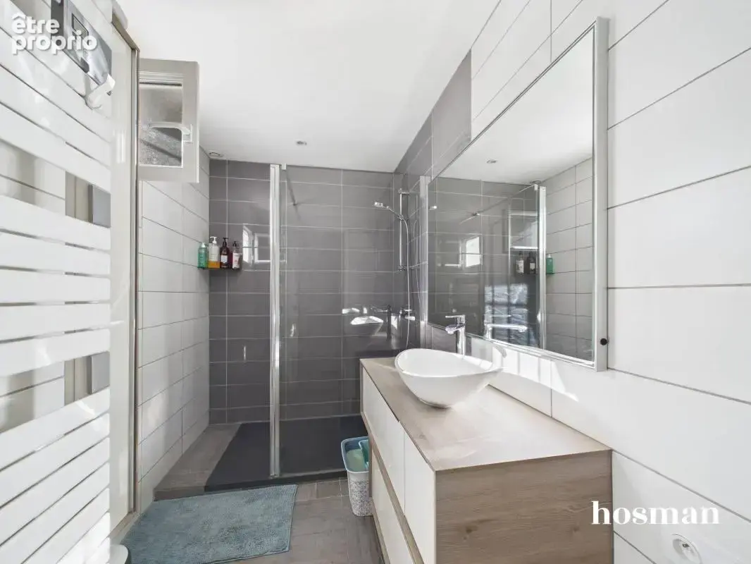 Appartement duplex T3bis de 111m2 au sol et 84m2 en carrez - Terrasse et garage - Avenue Albert Camus à Saint-Herblain - photo 11