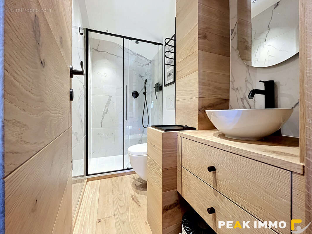 Appartement à DEMI-QUARTIER