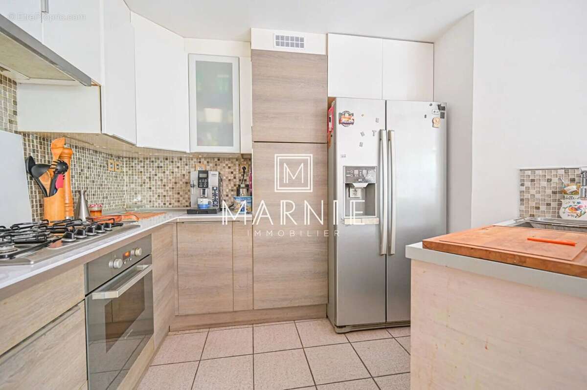 Maison à PARIS-18E