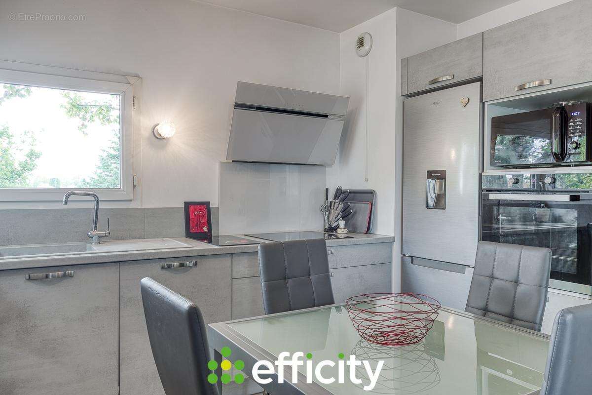 Appartement à SAINT-PRIEST
