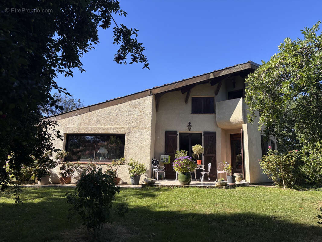 Maison à DRUDAS