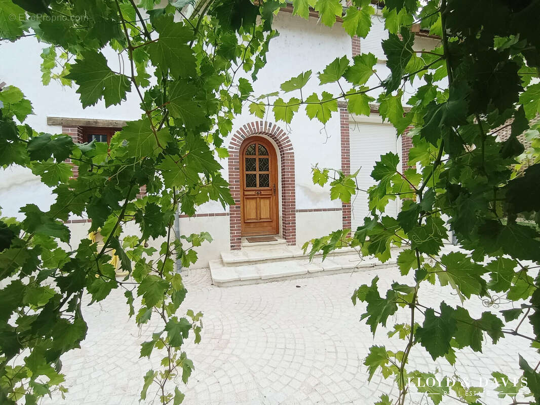 Maison à SENS