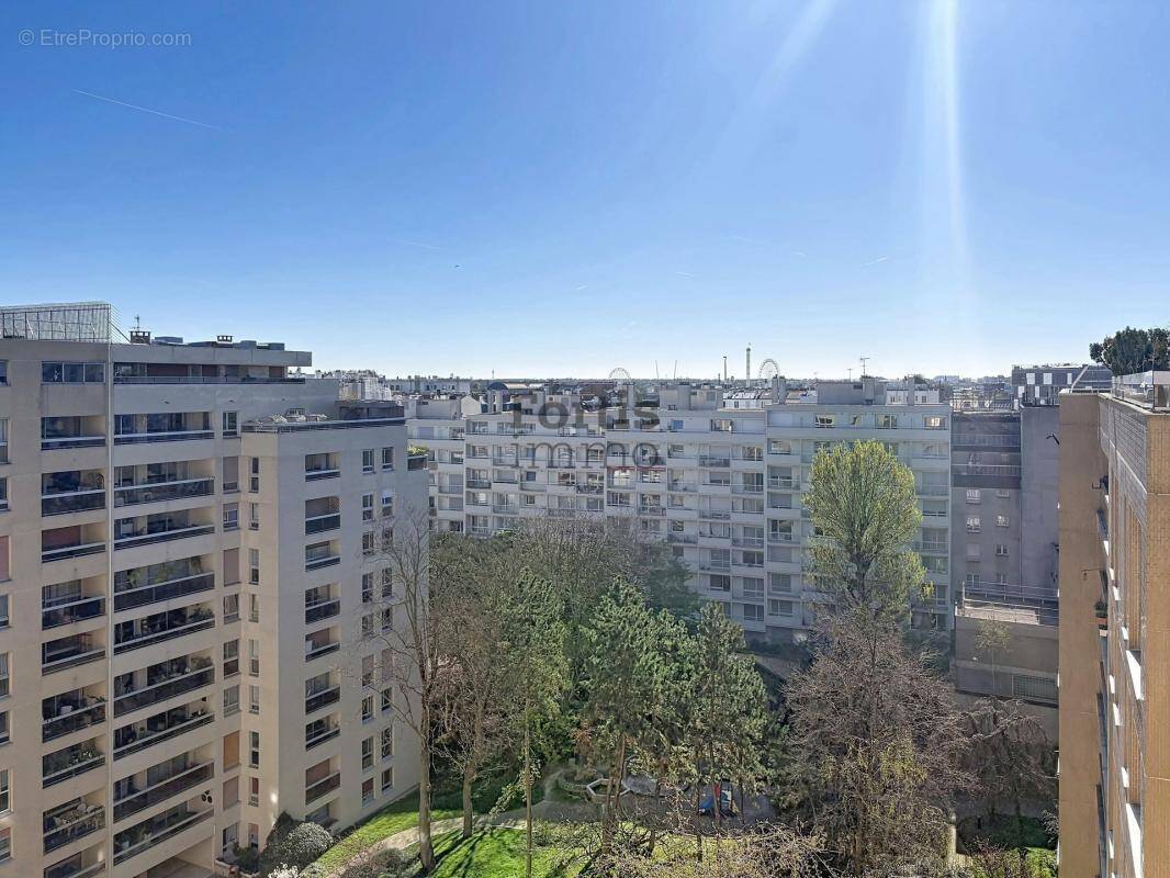 Appartement à PARIS-12E