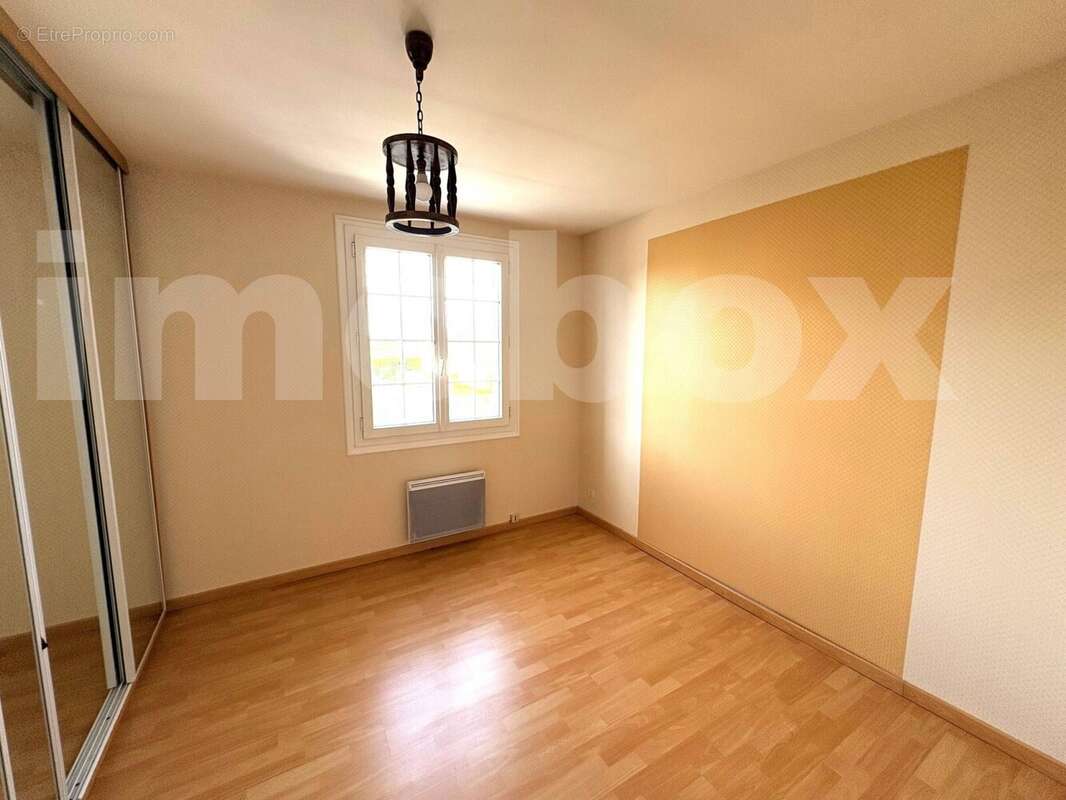 IMG_3689 - Maison à SAINT-GEREON