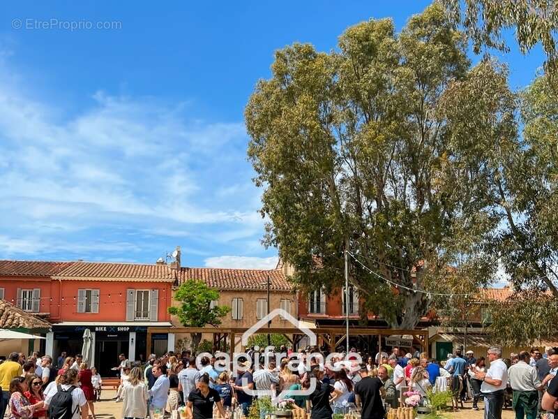 Appartement à HYERES