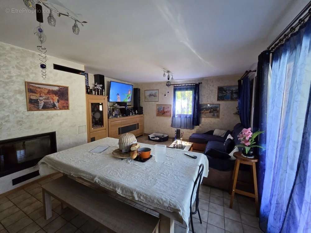 Appartement à GRESSE-EN-VERCORS