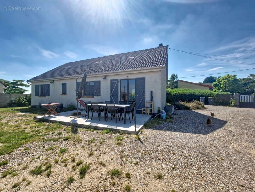 Maison 107 m² à Ecouis  - photo 2