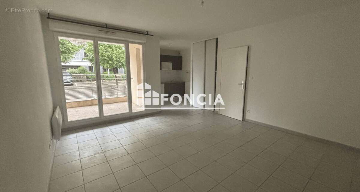 Avignon proche Centre-Ville – T3 avec terrasse et garage en résidence récente - photo 3