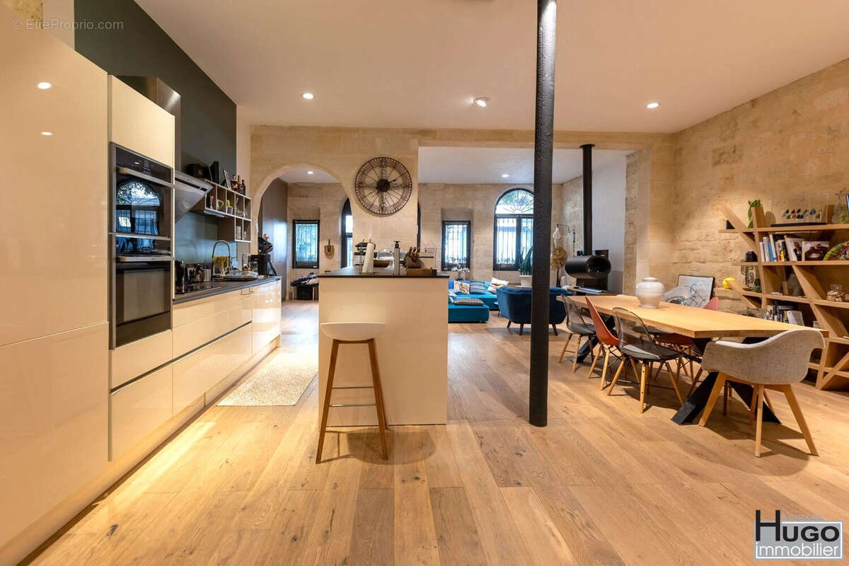 Appartement à BORDEAUX