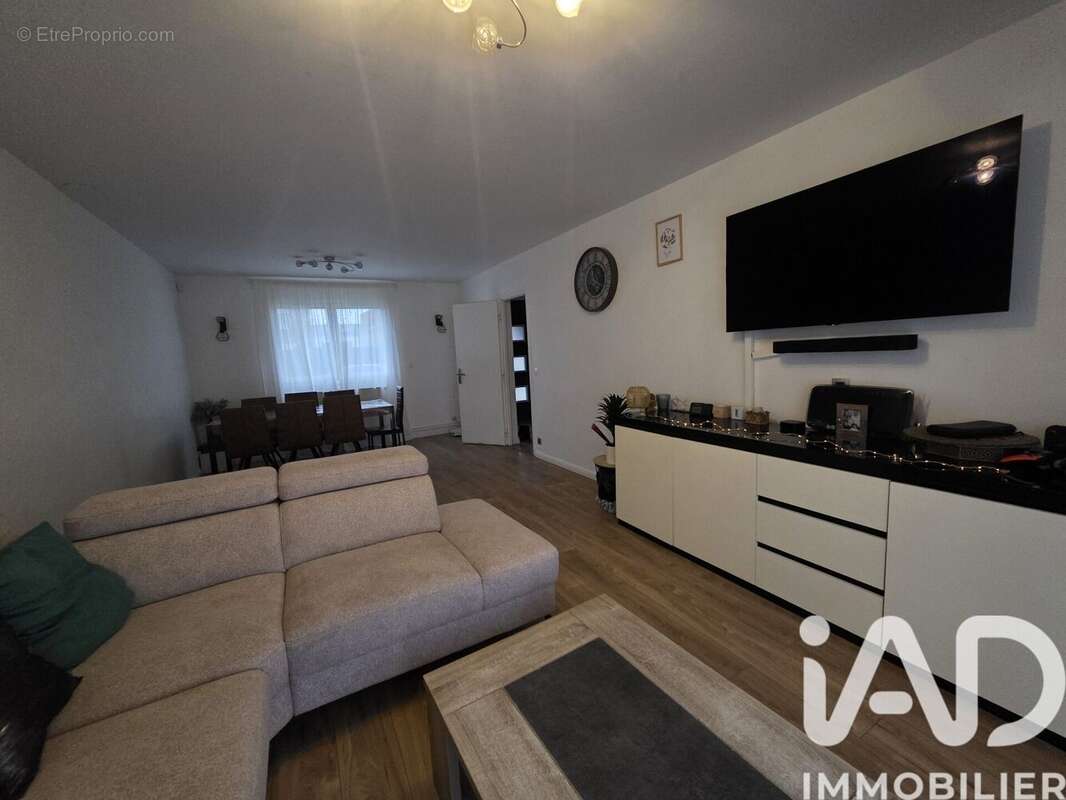 Photo 4 - Maison à HOUPLIN-ANCOISNE