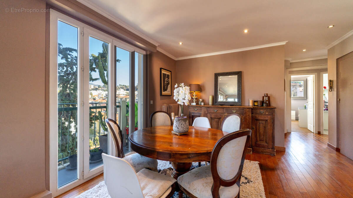 Nice chambrun 5/6p  penthouse 170 m2 avec 130 m2 d'exterieur - photo 5