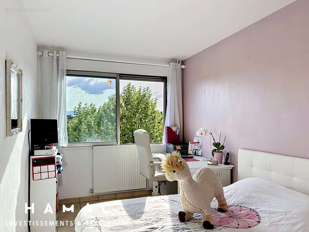 Appartement à TASSIN-LA-DEMI-LUNE