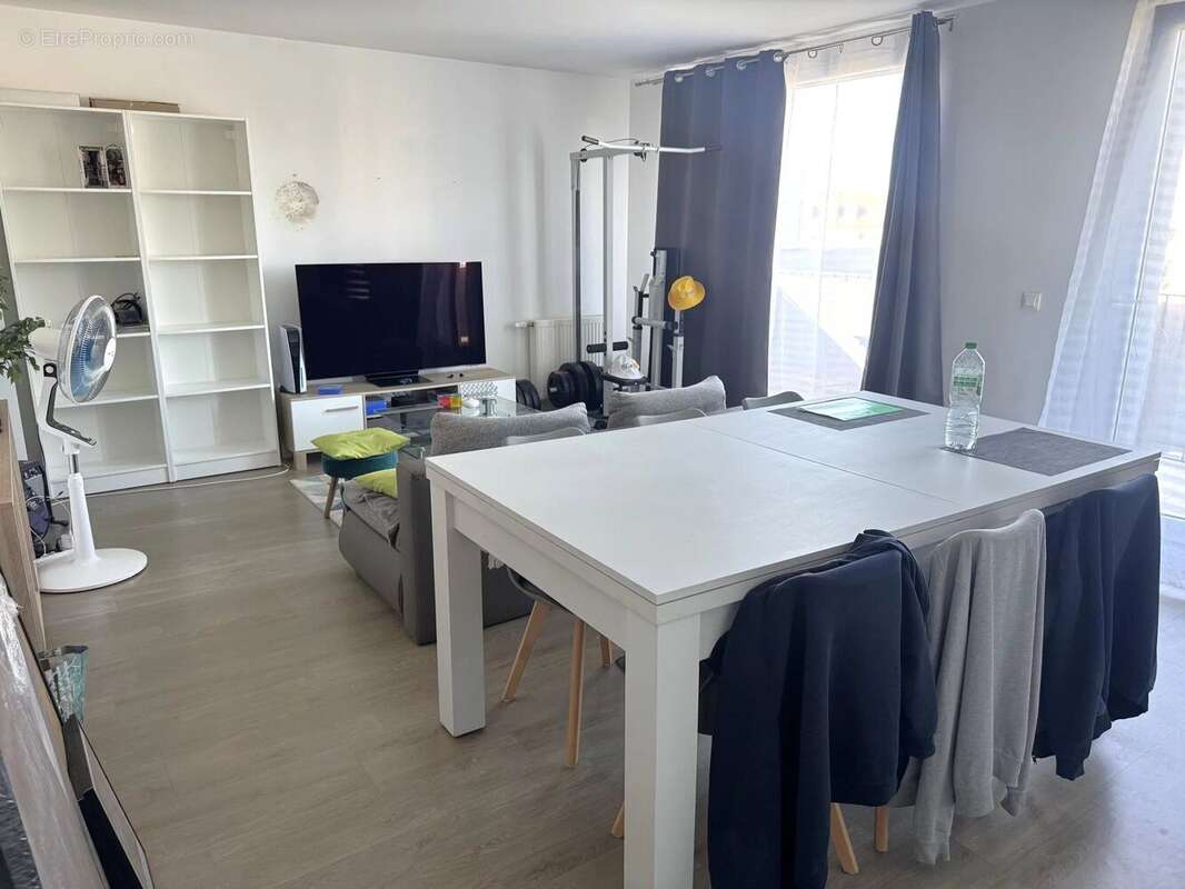 Appartement à LACROIX-SAINT-OUEN