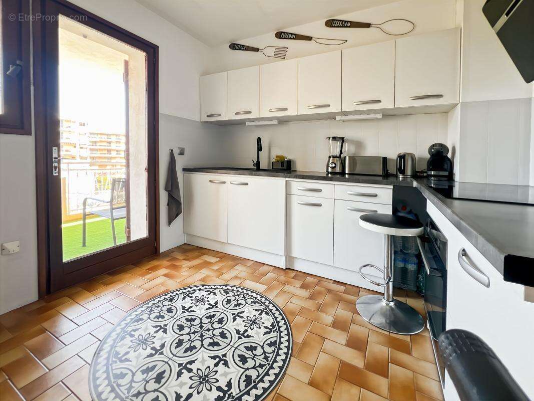 Appartement à SAINT-RAPHAEL