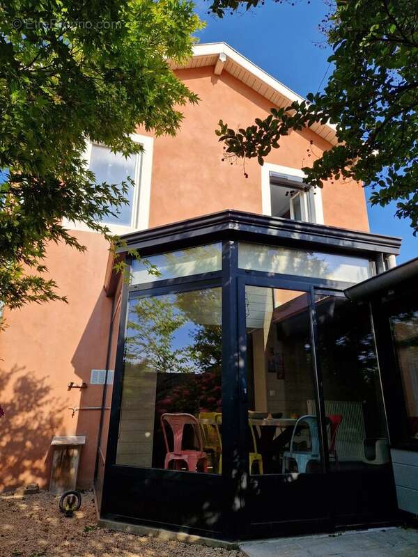 Maison 115 m² à Replonges  - photo 2