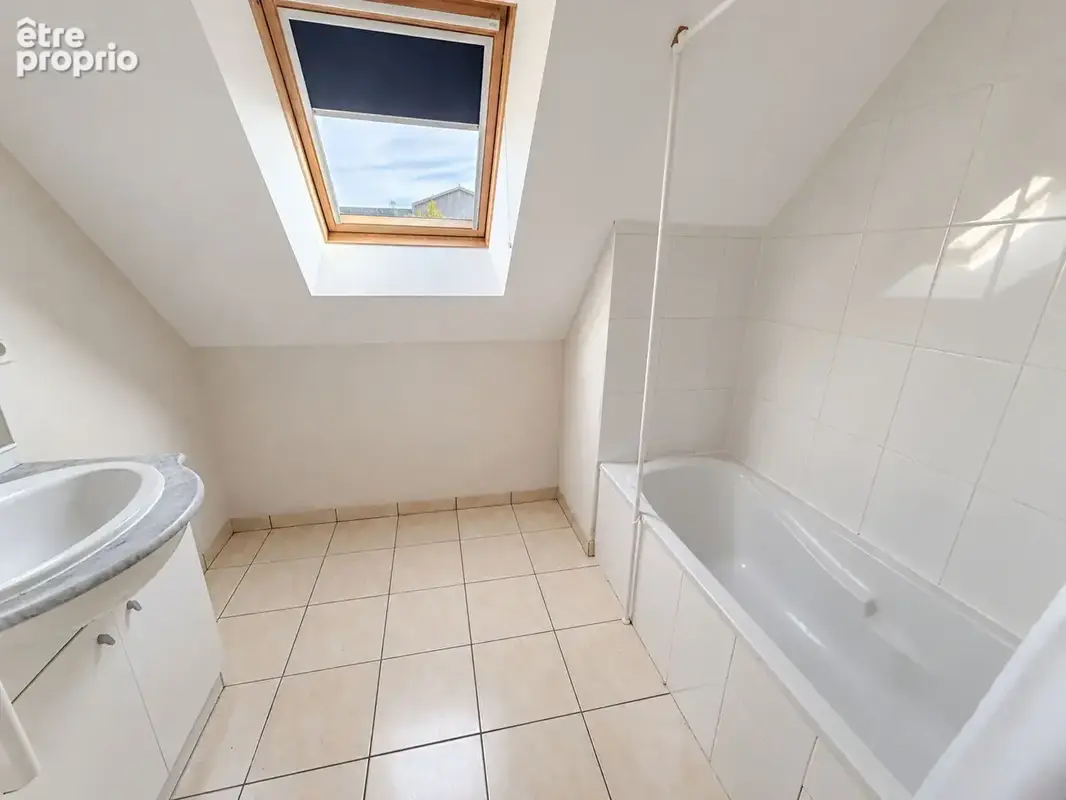 Appartement Angers 3 pièce(s) 81 m2 - photo 5