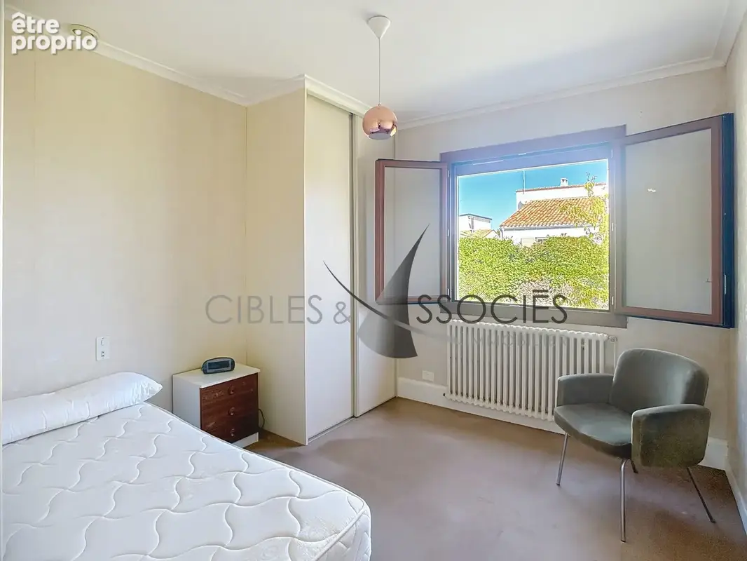 Maison 7 pièces 156 m² à vendre à Nieul-Sur-Mer (17137) - photo 6