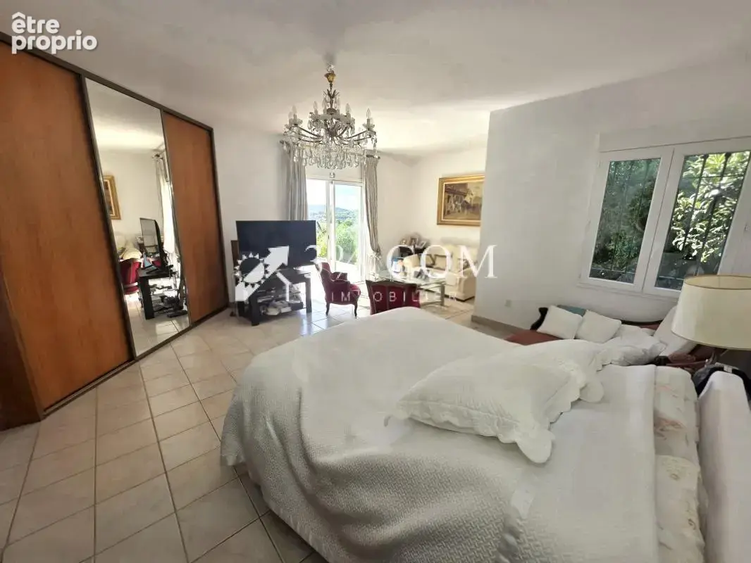 Rare : Villa exclusive avec vue splendide - photo 10