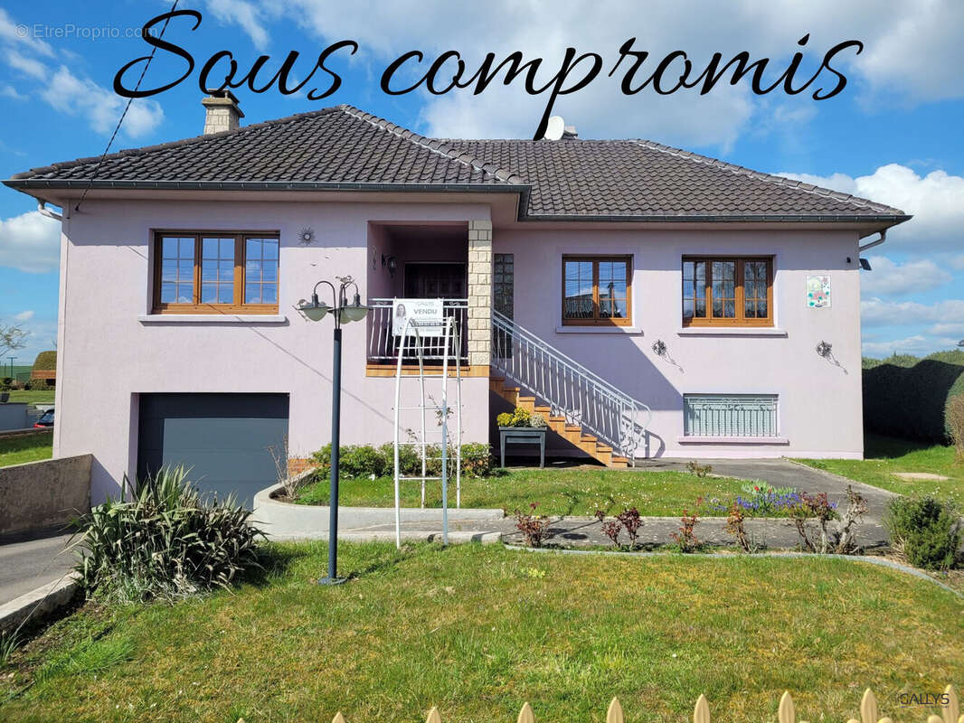 Maison à COSNES-ET-ROMAIN