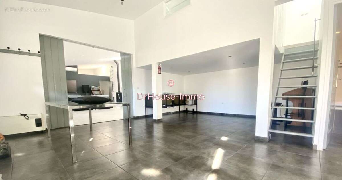 Maison à MARSEILLE-10E