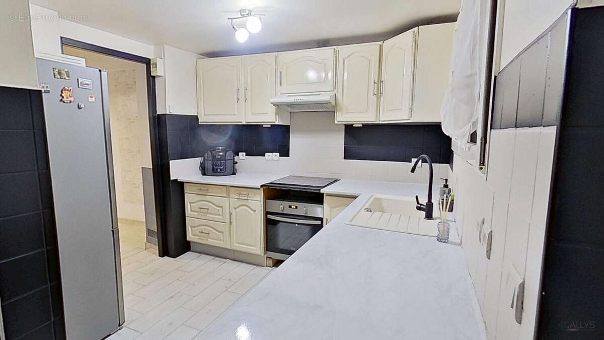 Maison à SORCY-SAINT-MARTIN