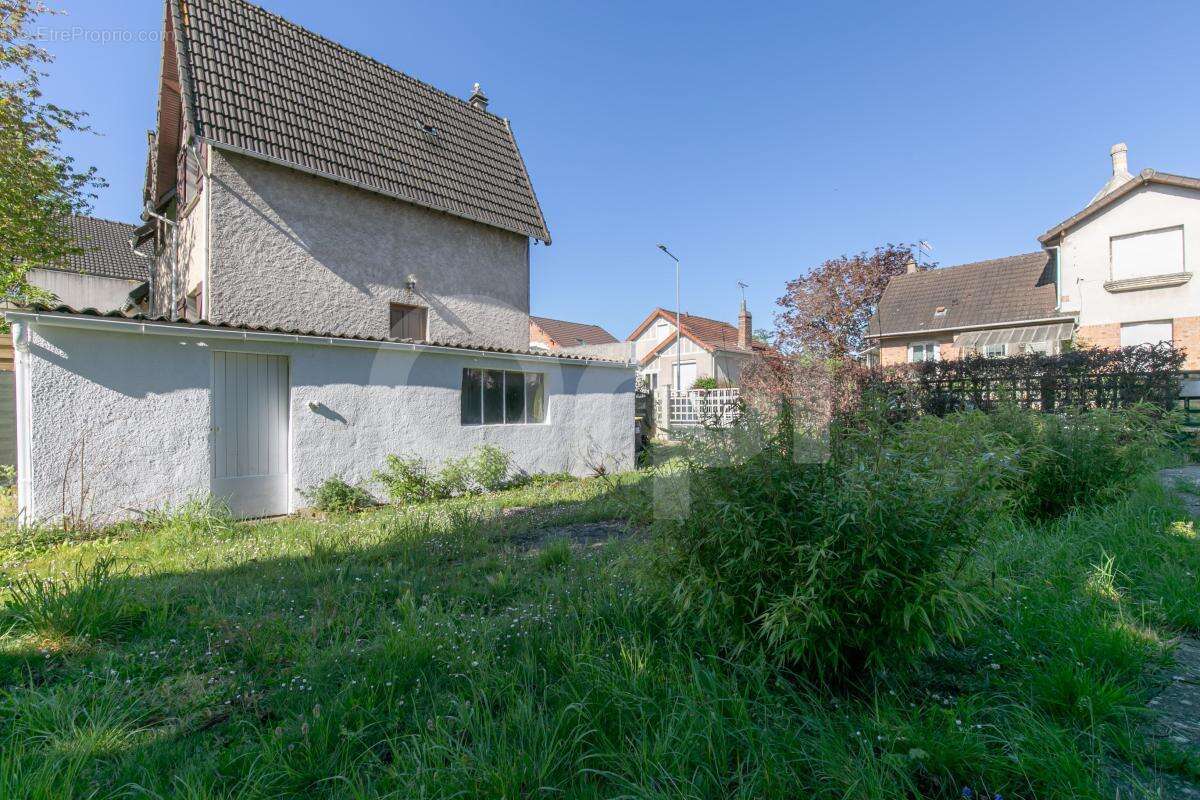 Maison à BOISSY-SAINT-LEGER