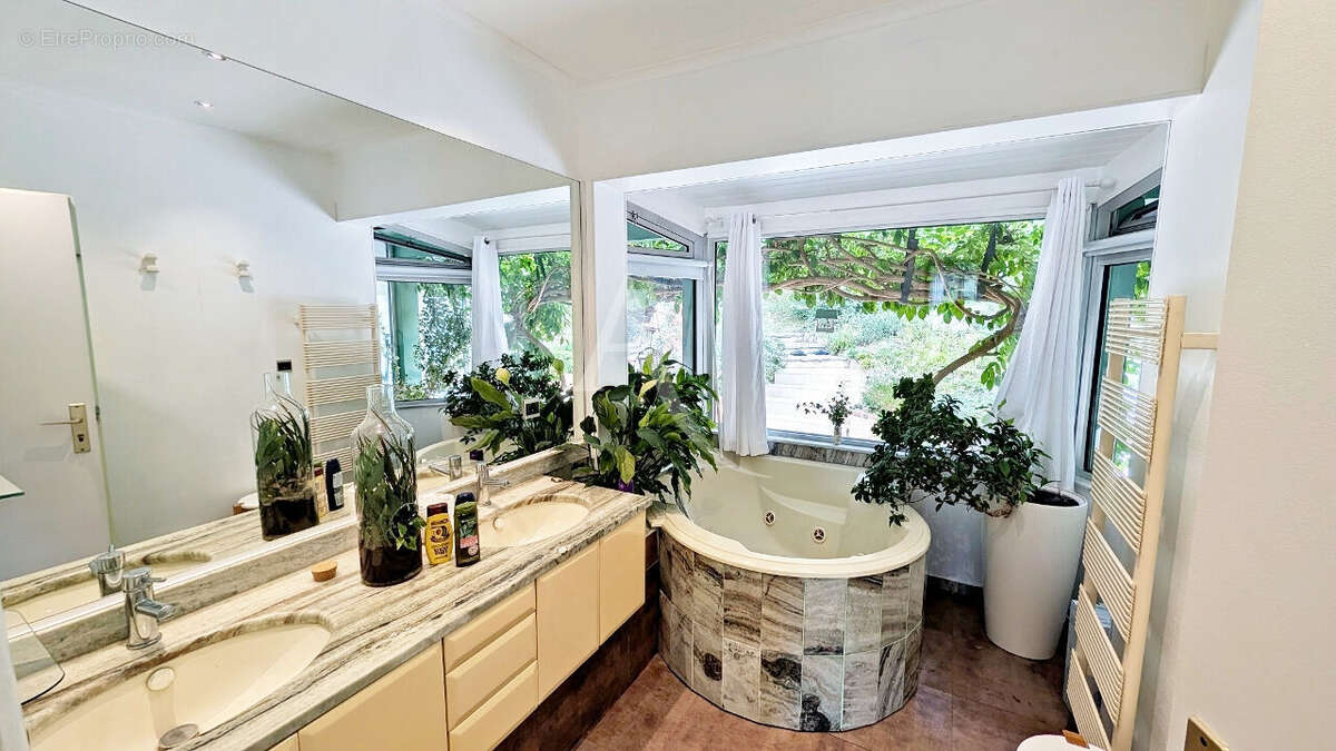 Maison 7 pièces sur sous-sol et avec vue dégagée - photo 13