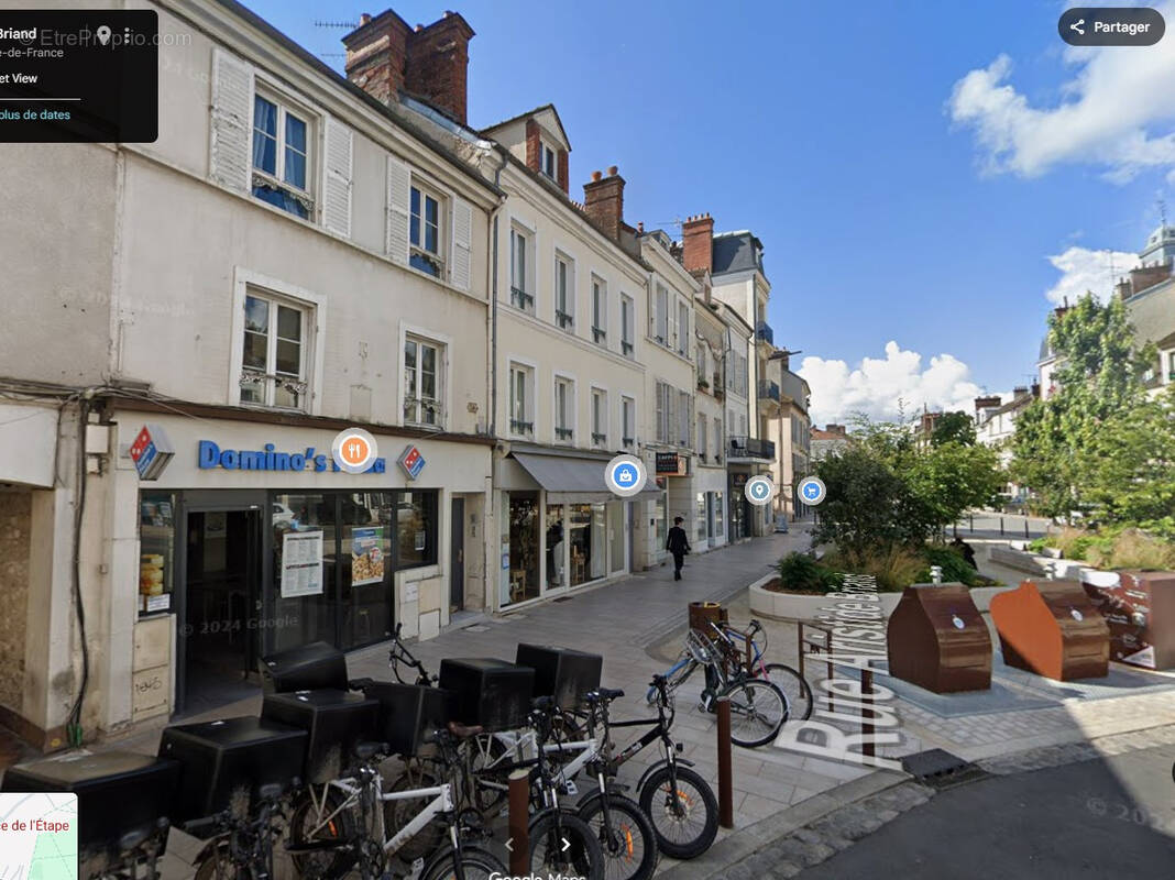 Commerce à FONTAINEBLEAU