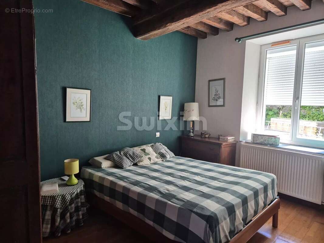 Maison à CHATEAU-CHINON(VILLE)