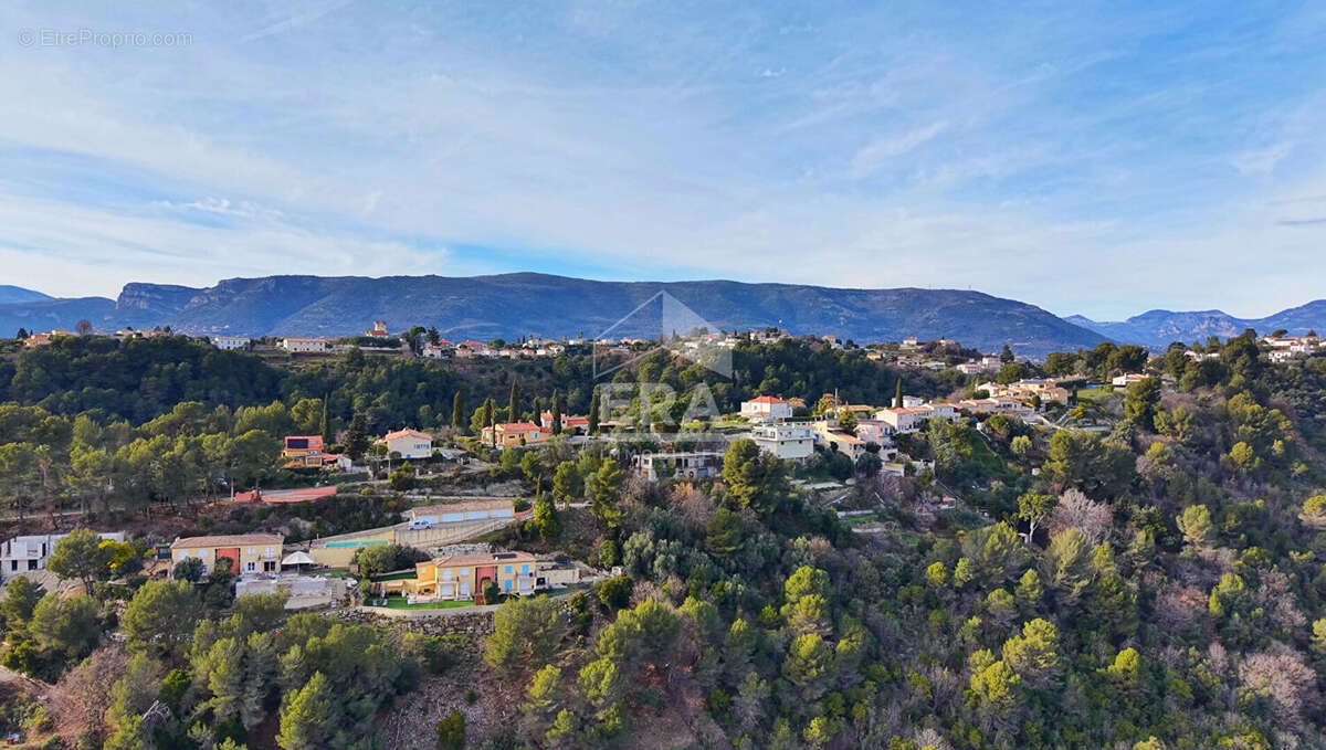 Maison à COLOMARS