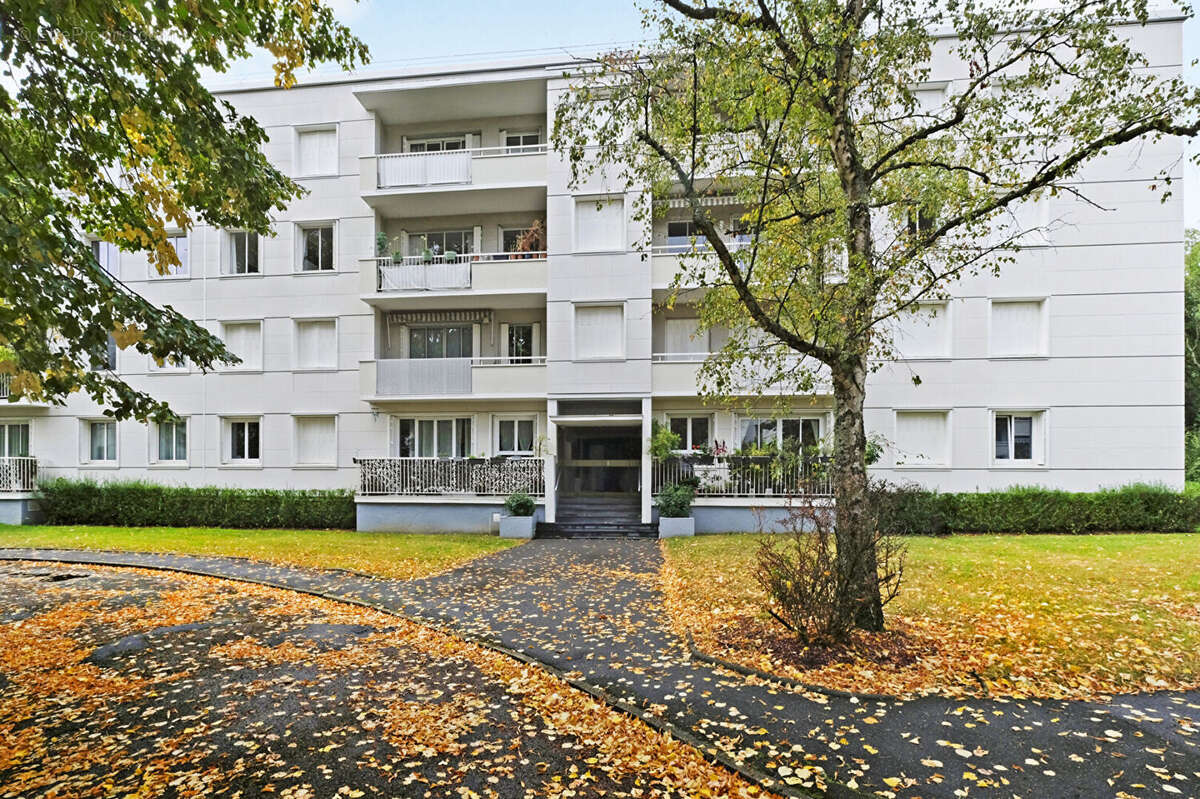 Appartement à VAUCRESSON