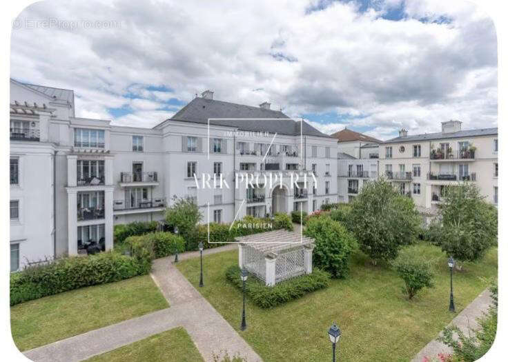 Appartement à MAGNY-LE-HONGRE
