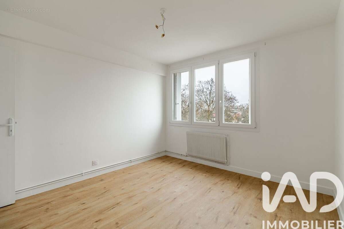 Photo 4 - Appartement à COLOMBES