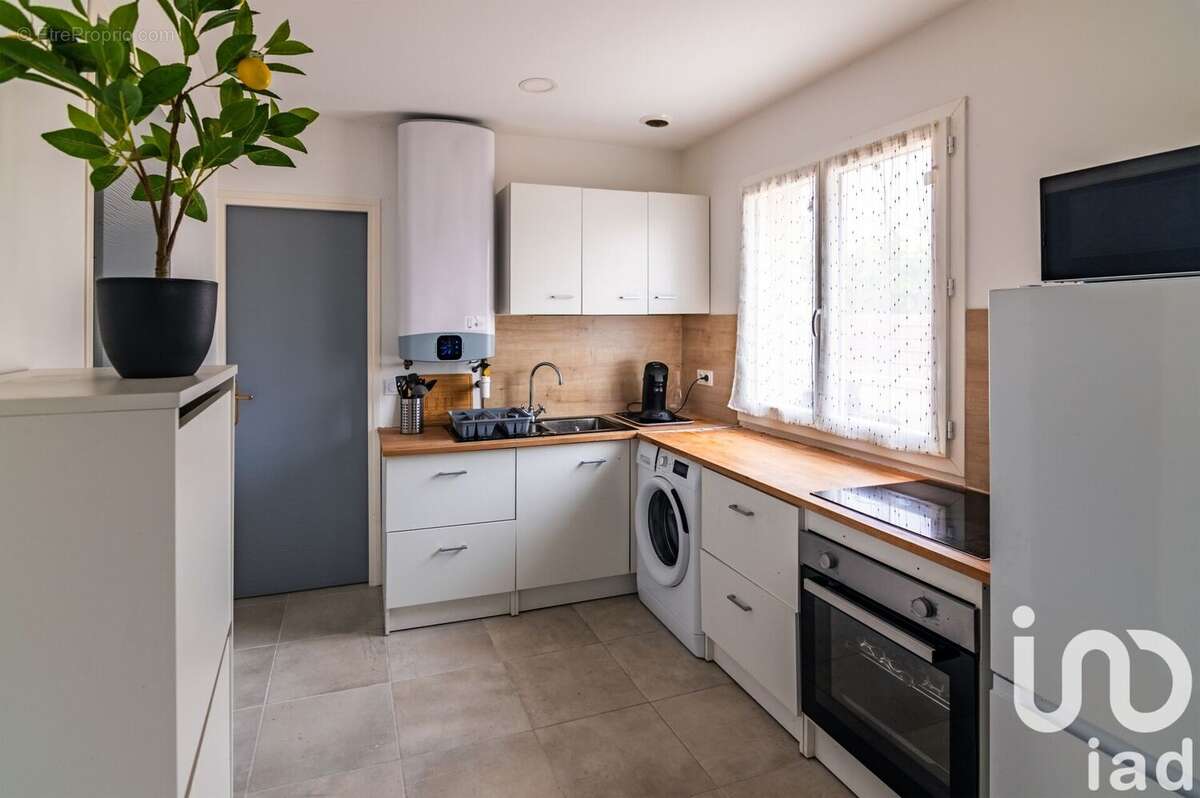 Photo 2 - Maison à ARVEYRES