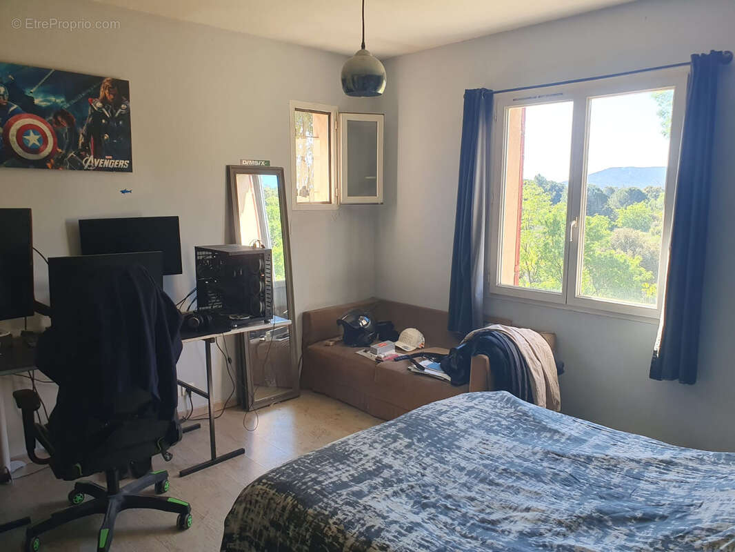 Maison à PLAN-DE-LA-TOUR