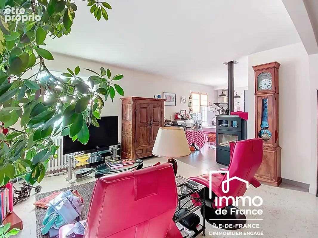 Maison de 234m² habitables à vendre - BONNEVAL - photo 5