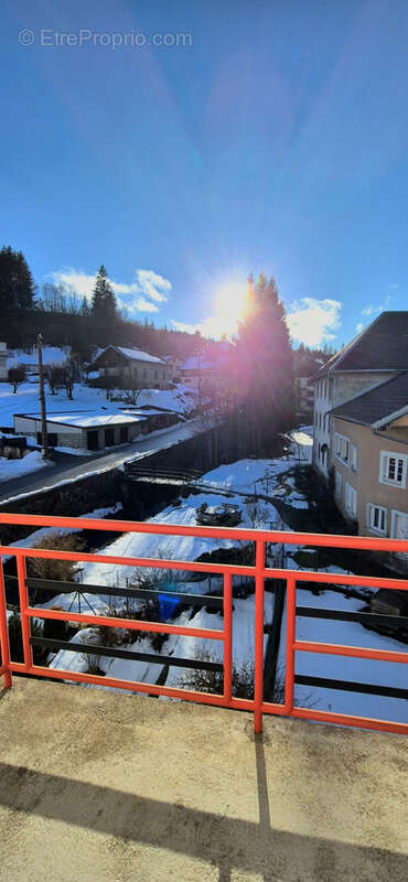 Appartement à LES GRAS