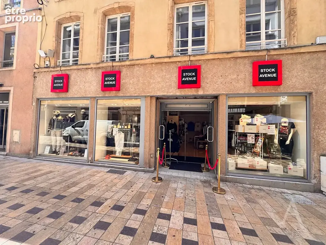 Local Commercial + caves - emplacement stratégique coeur de ville Thionville - photo 13
